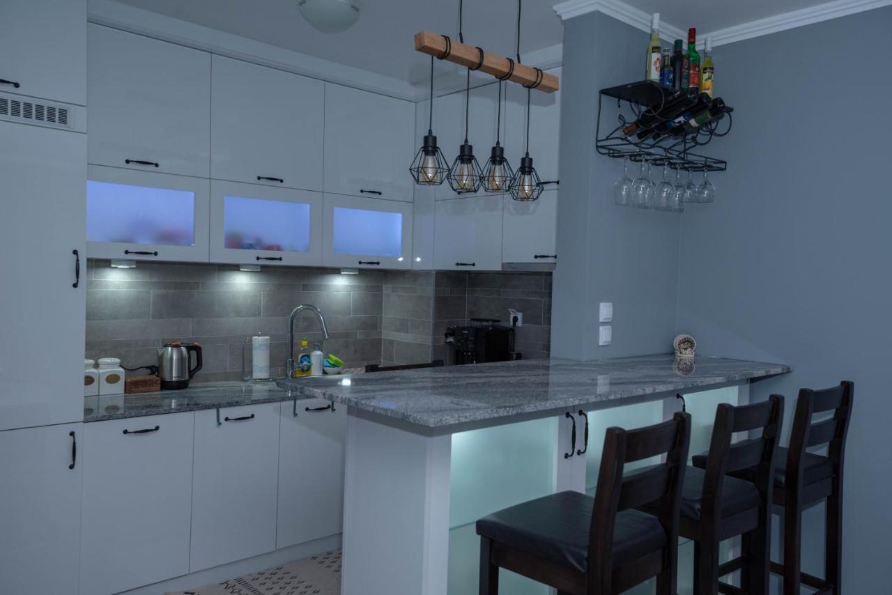 Athena Apartman Lukavica Exterior foto