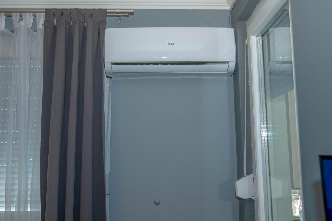 Athena Apartman Lukavica Exterior foto